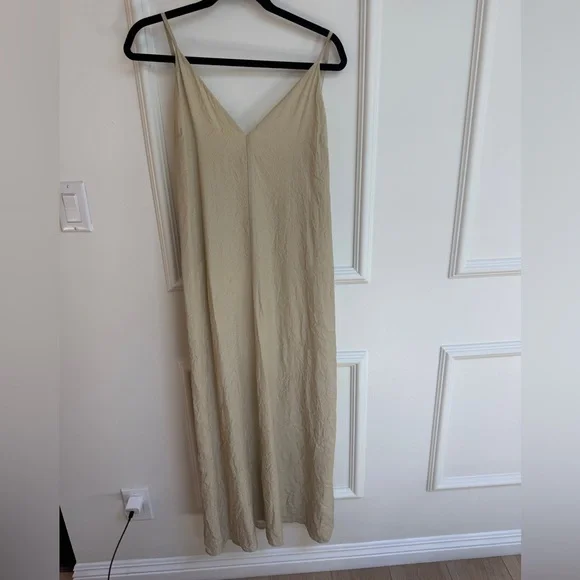 🍒SOLD🍒NWT reformation maja midi dress - Picture 4 of 4